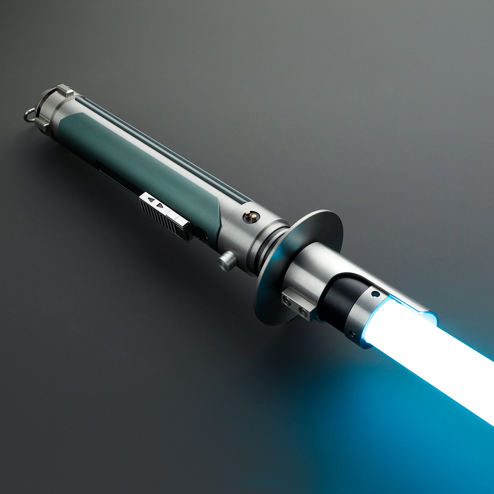 SaberCustom Xenopixel v3 Lightsaber Supports Bluetooth APP Connection