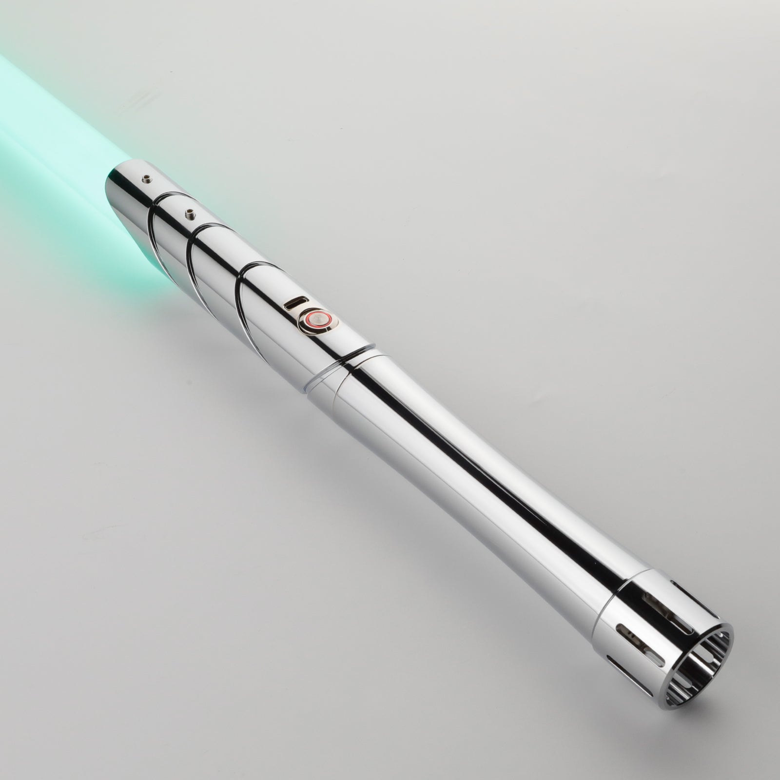 SaberCustom Dueling Xenopixel v3 Light Saber Smooth Swing 16 Sound Fonts Infinite Colors Changing Bluetooth C029